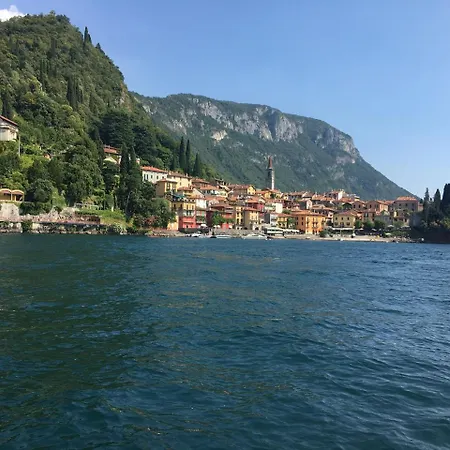 Riflessi Di Apartamento Dorio